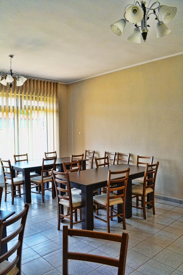 Hostel Art Gradiska Экстерьер фото