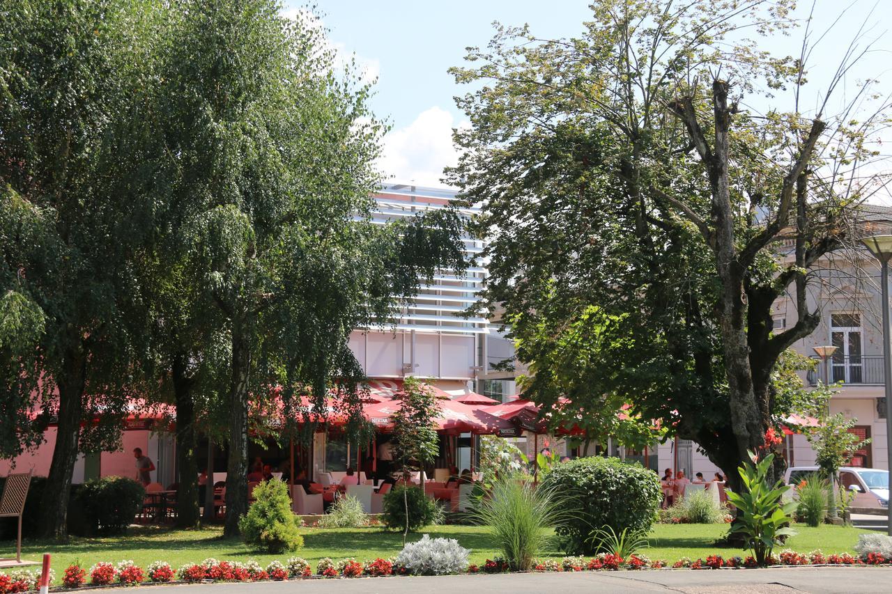 Hostel Art Gradiska Экстерьер фото